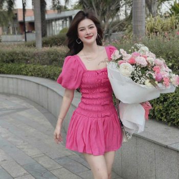 Váy nhún thun tay bồng đính nơ trẻ trung (kèm quần)